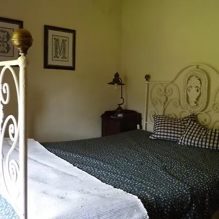 Casas Da Terca * Ribeira Brava