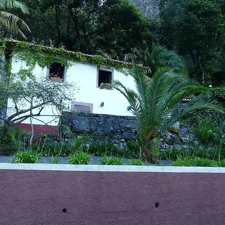 Casas Da Terca * Ribeira Brava